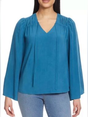 Jessica Simpson Teal Tie-Front Pintuck Blouse